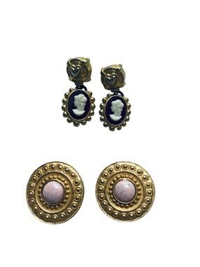 💍 vintage Bundle of Ginnie Johanson Designs & vintage
Catherine Stein earrings